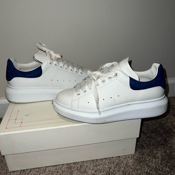 Size 38 Alexander McQueen - Picture 3 of 4